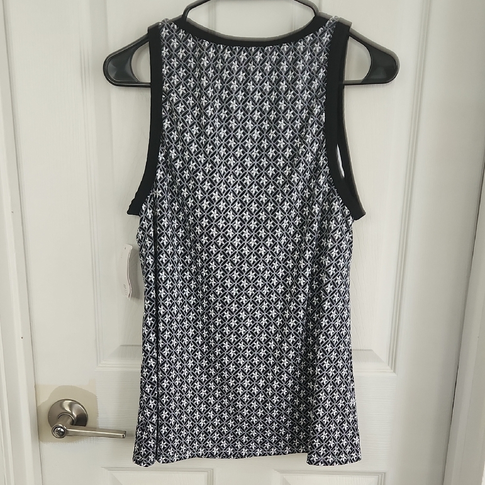 Lands' End Black and White Geometric Swim Top - Picture 2 of 5